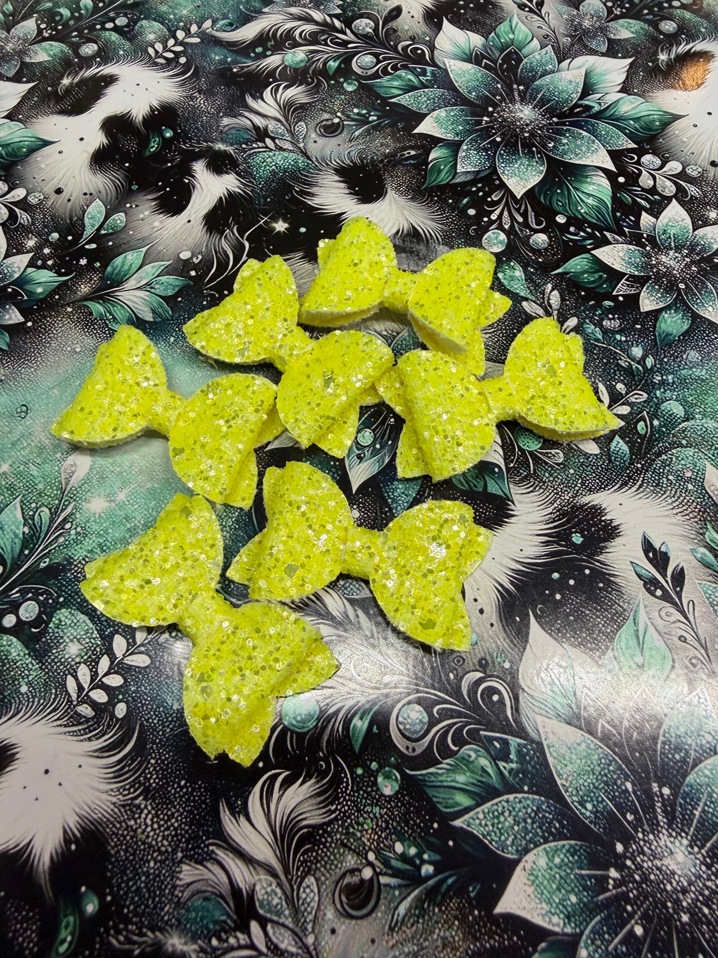 Neon Yellow Freshie Bow
