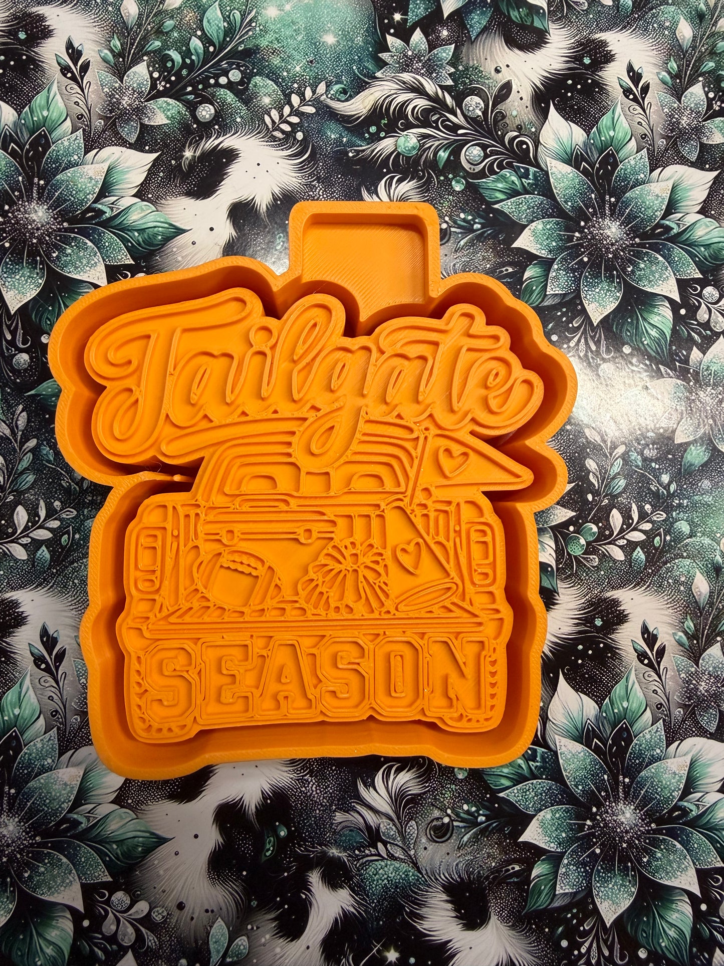 Tailgate season 499