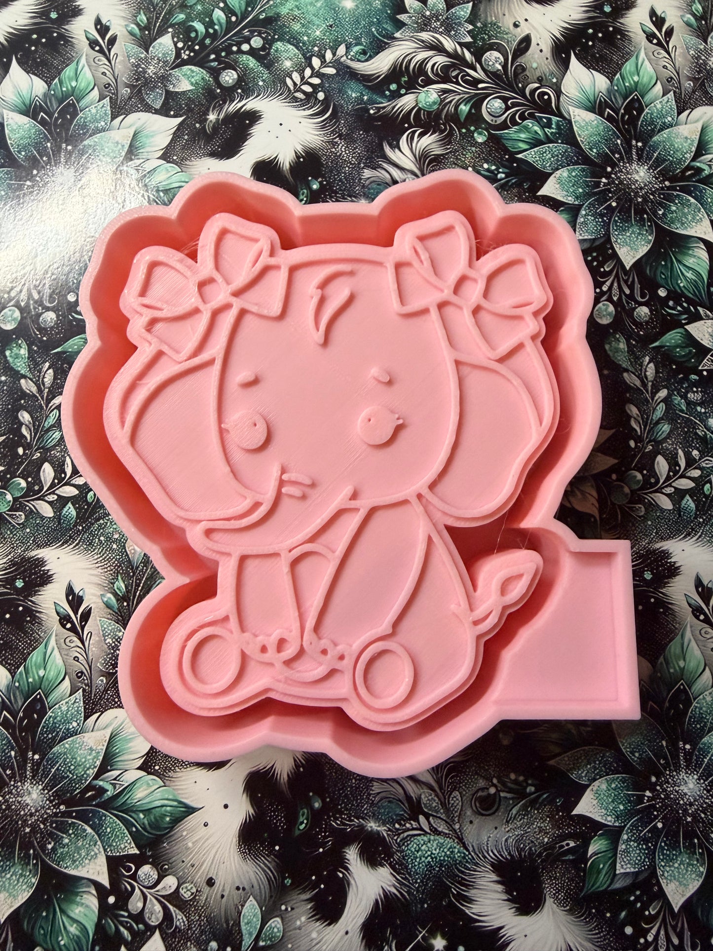 Sweet Little Elephant Mold #248