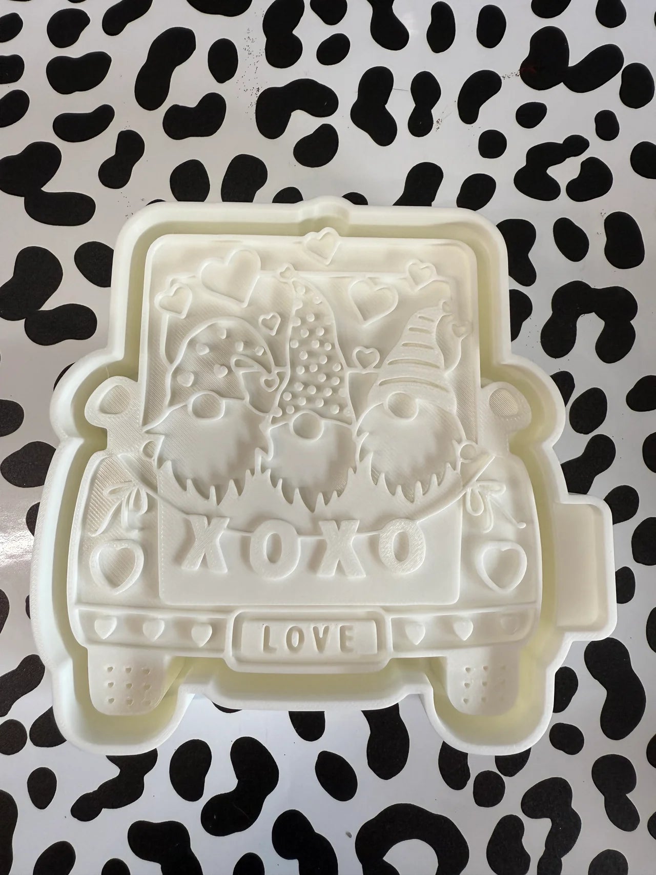 Gnomes Of Love Mold #55