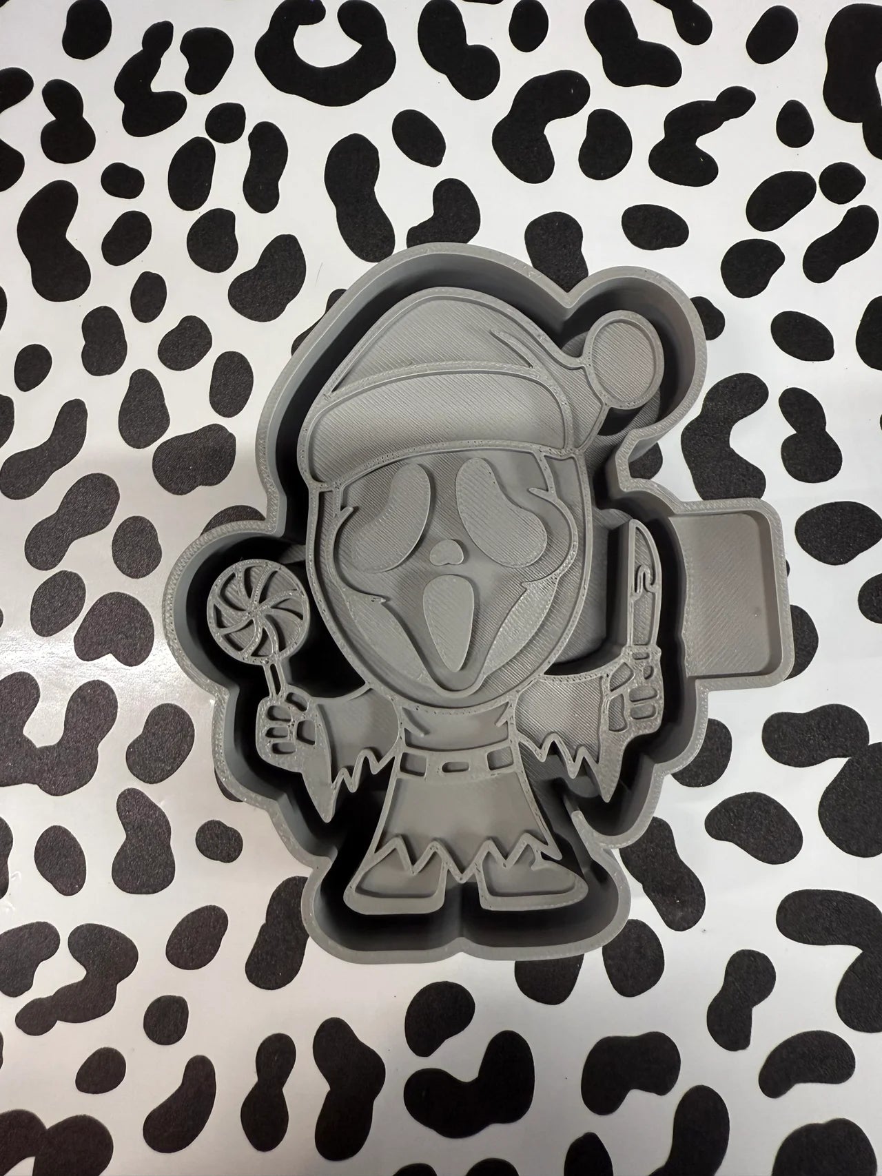 Scary Christmas Mold #16