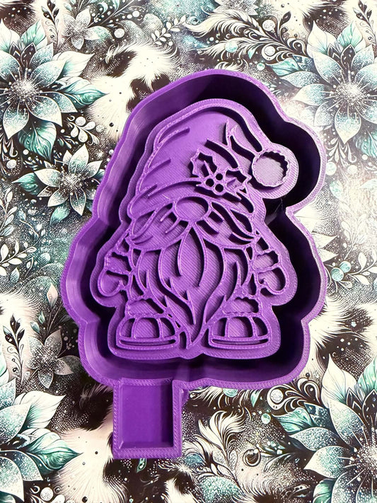 Holly Gnome 621