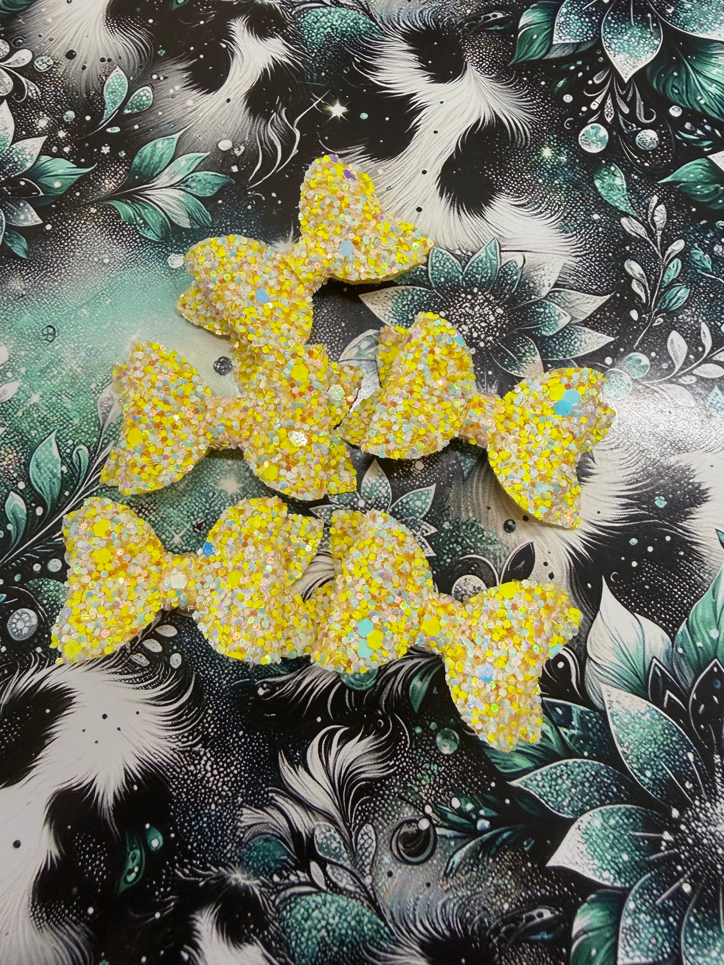 Yellow Glitter Freshie Bow