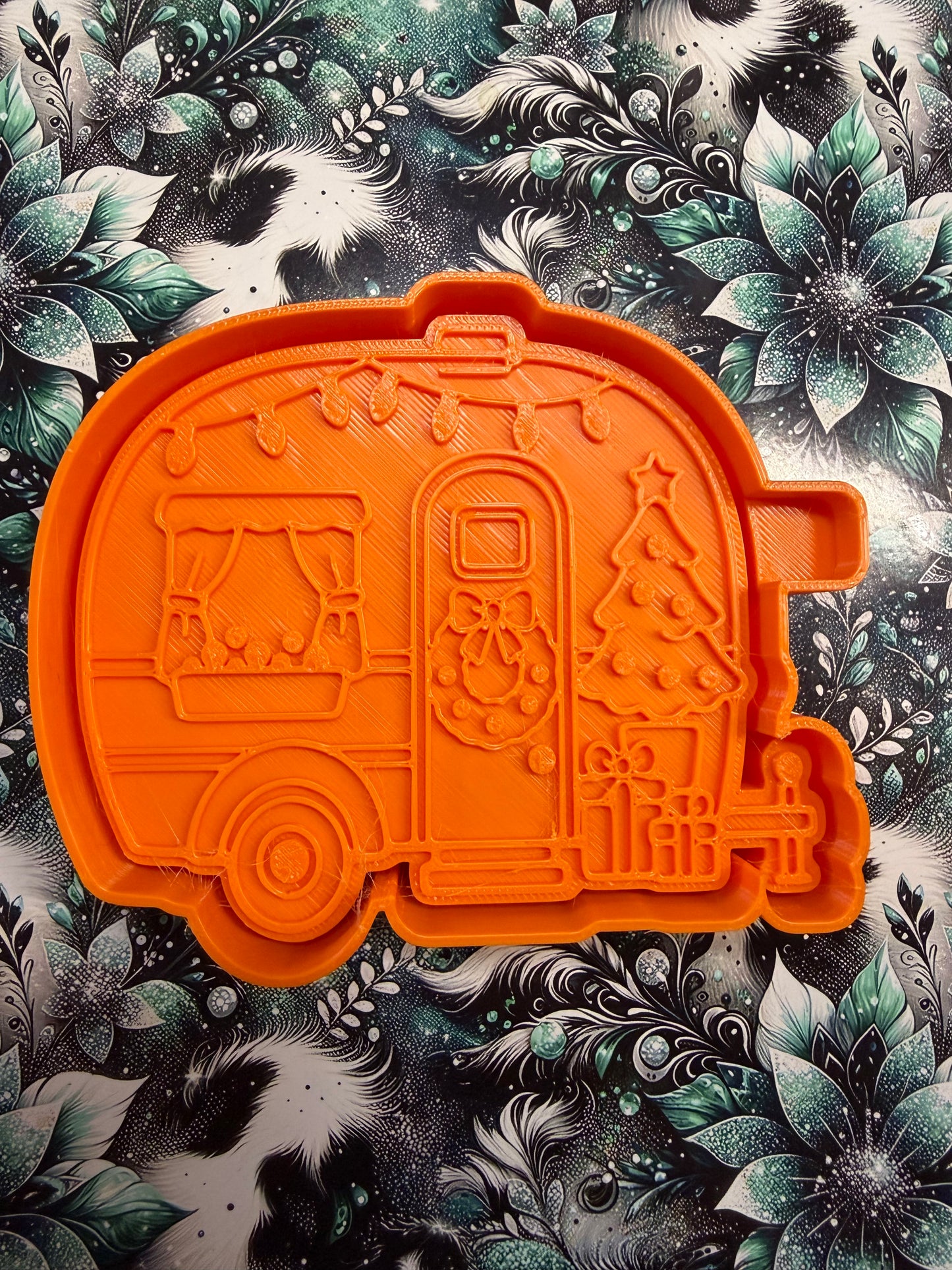 Christmas Camper 515