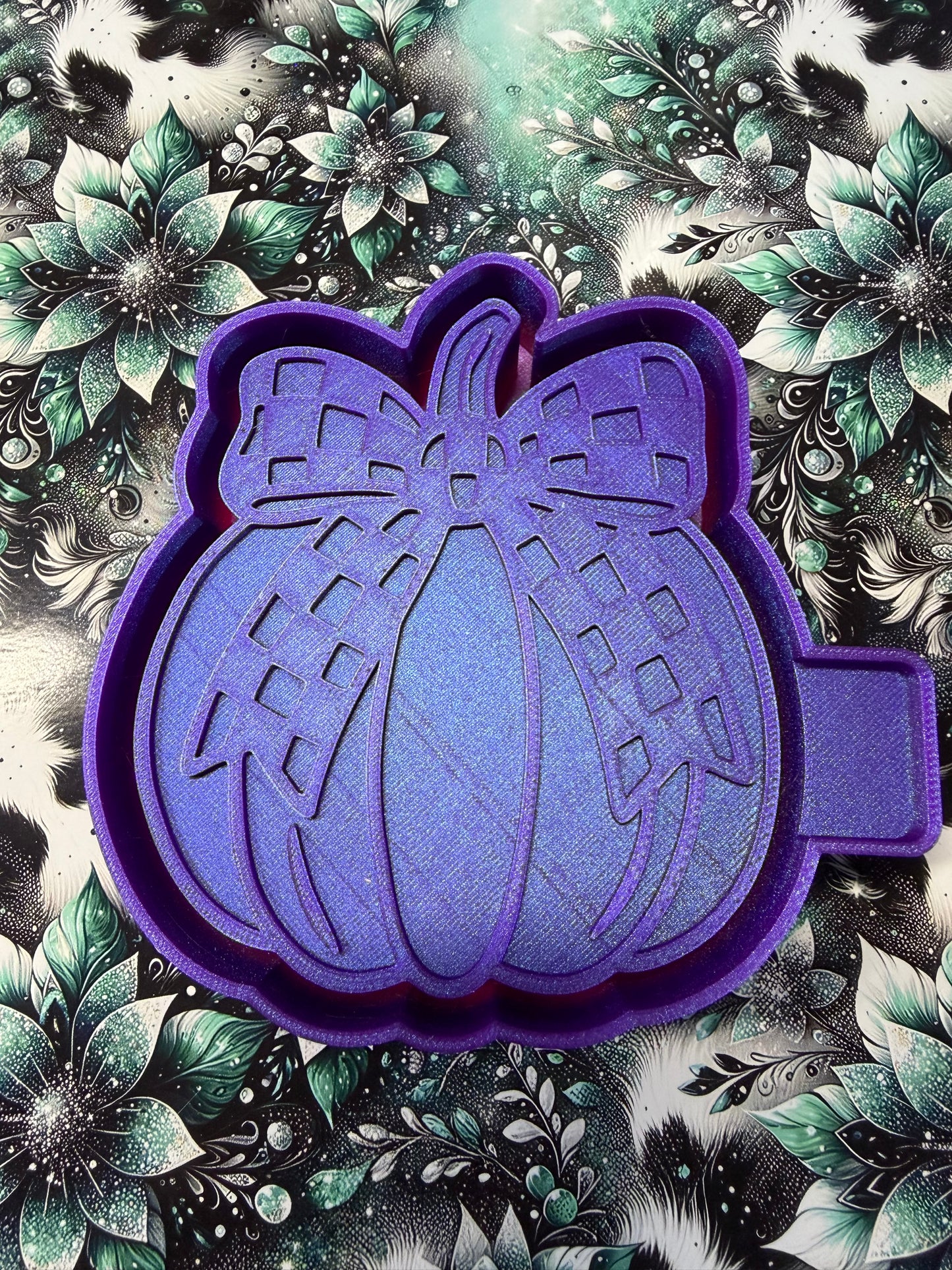 Pumpkin w/ Bow