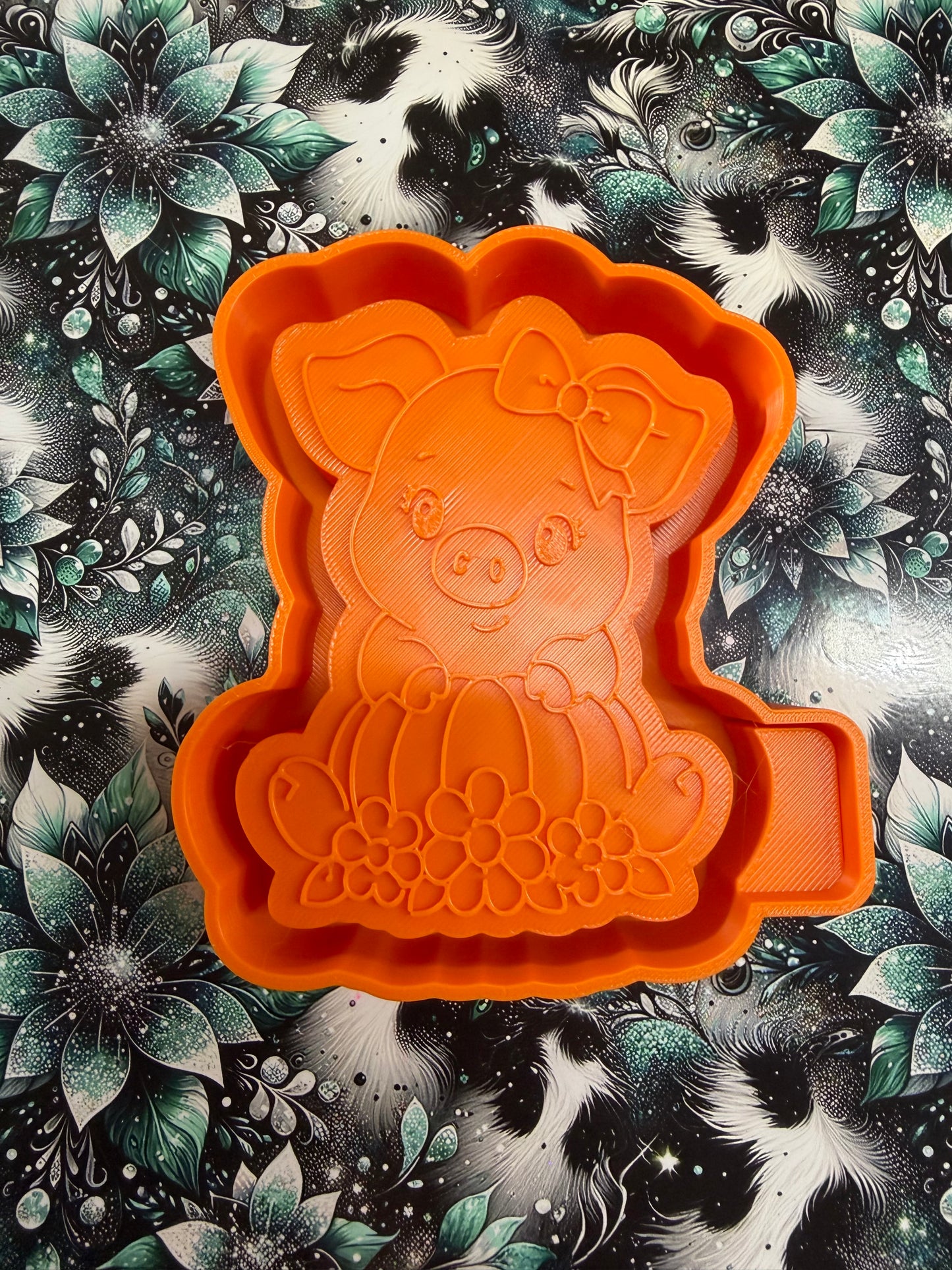 Pig in Pumpkin 404