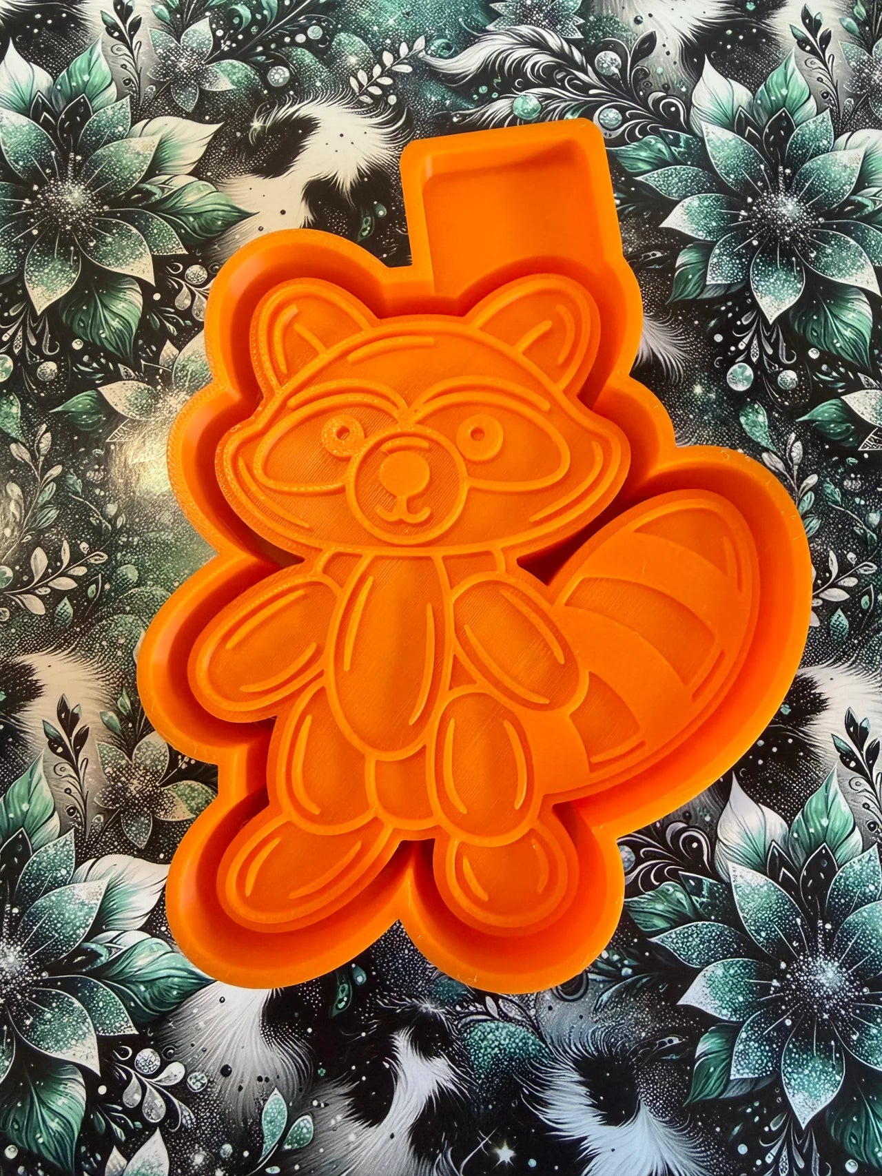 Balloon Raccoon Mold #183