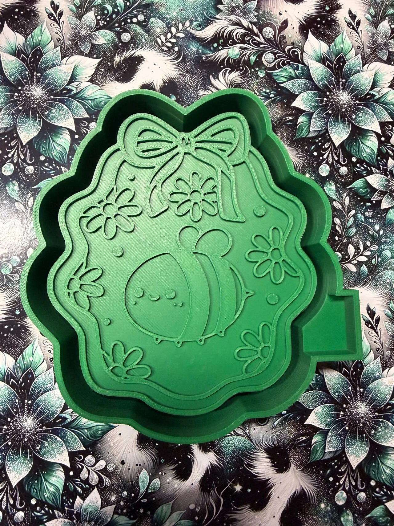 Bumble Bee Mold #193