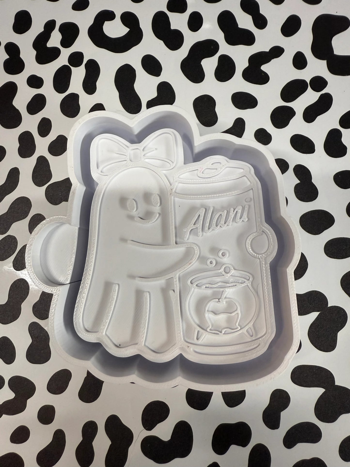 Energy Drink Ghost Mold #1