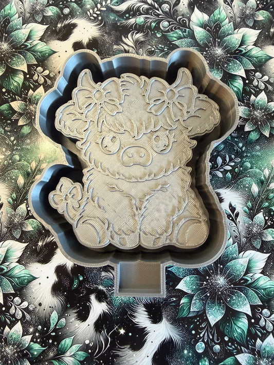 Highland Cow With Bows Mold #173