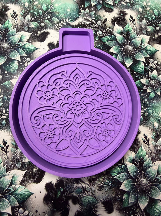 Tooled Circle #335