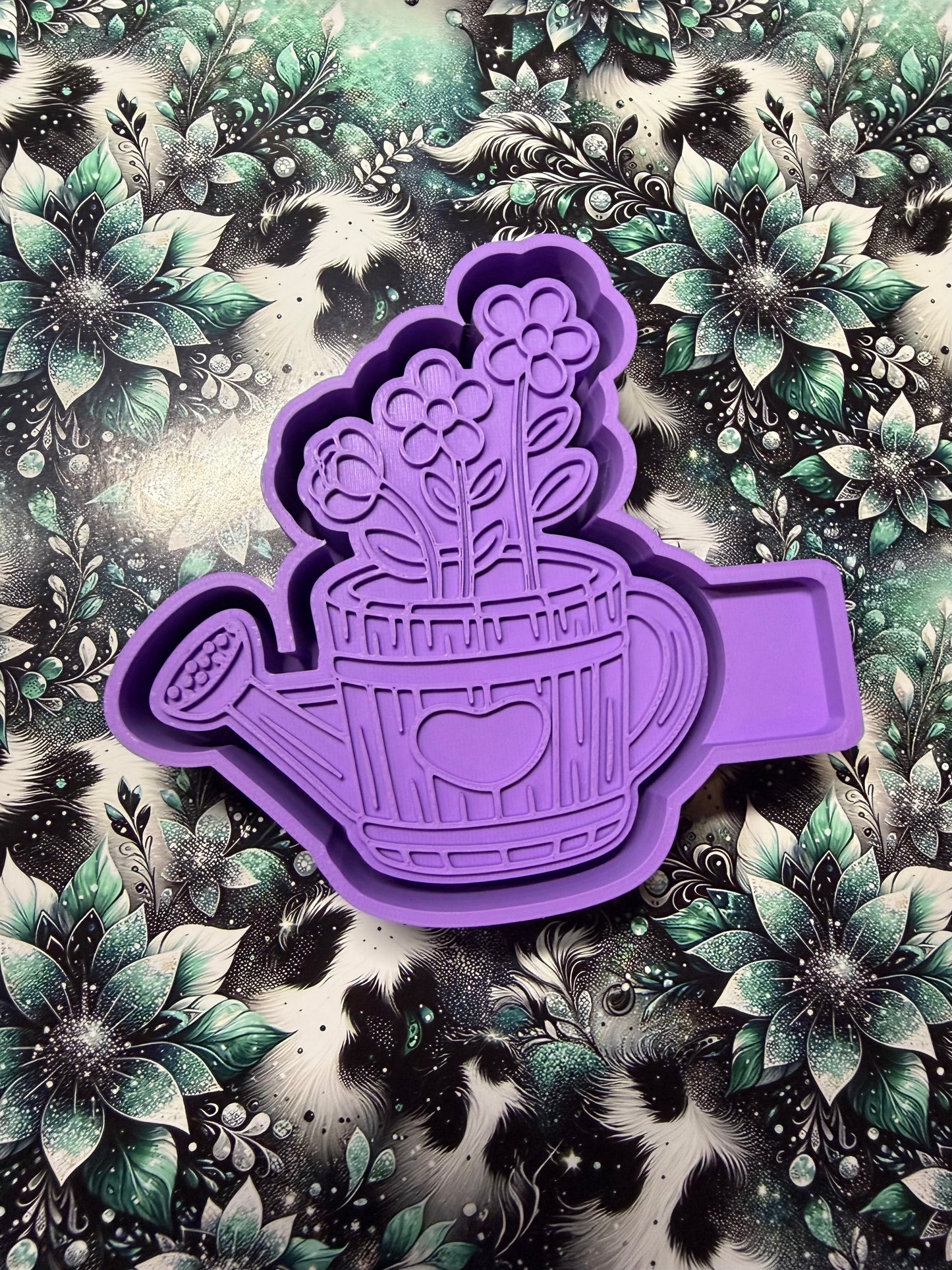 Spring Watering Can #338